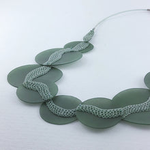 Carica l'immagine nel visualizzatore di Gallery, Collana Litoranea