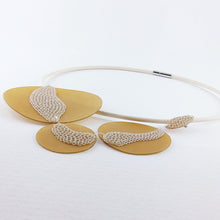 Carica l'immagine nel visualizzatore di Gallery, Collana Traccia