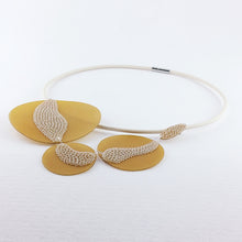 Carica l'immagine nel visualizzatore di Gallery, Collana Traccia