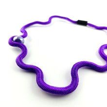 Carica l'immagine nel visualizzatore di Gallery, Collana Onda