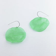 Carica l'immagine nel visualizzatore di Gallery, Orecchini Nuvola