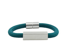 Carica l'immagine nel visualizzatore di Gallery, Bracciale Cilindro
