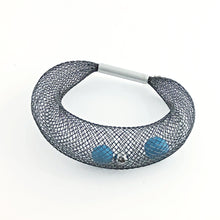 Carica l'immagine nel visualizzatore di Gallery, Bracciale ciambella grande