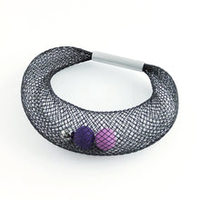 Carica l'immagine nel visualizzatore di Gallery, Bracciale ciambella grande