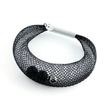 Carica l'immagine nel visualizzatore di Gallery, Bracciale ciambella grande