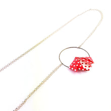 Carica l'immagine nel visualizzatore di Gallery, Ciondolo Cerchio Fiore di Loto