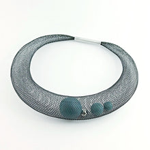 Carica l'immagine nel visualizzatore di Gallery, Ciambella grande