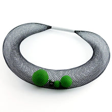 Carica l'immagine nel visualizzatore di Gallery, Ciambella grande