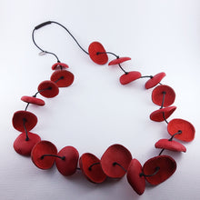 Carica l'immagine nel visualizzatore di Gallery, Collana Petalosa