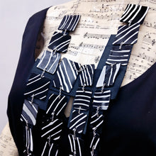 Carica l'immagine nel visualizzatore di Gallery, Collana V33 White Album Tessere Grande