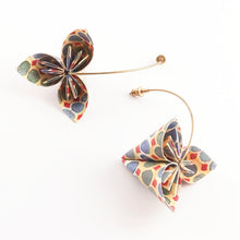 Carica l'immagine nel visualizzatore di Gallery, Orecchini Orchidea