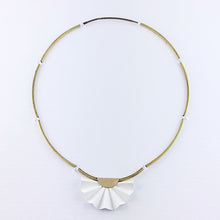 Carica l'immagine nel visualizzatore di Gallery, Collana girocollo Sensu