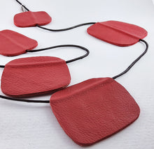 Carica l&#39;immagine nel visualizzatore di Gallery, Collana Pezzata
